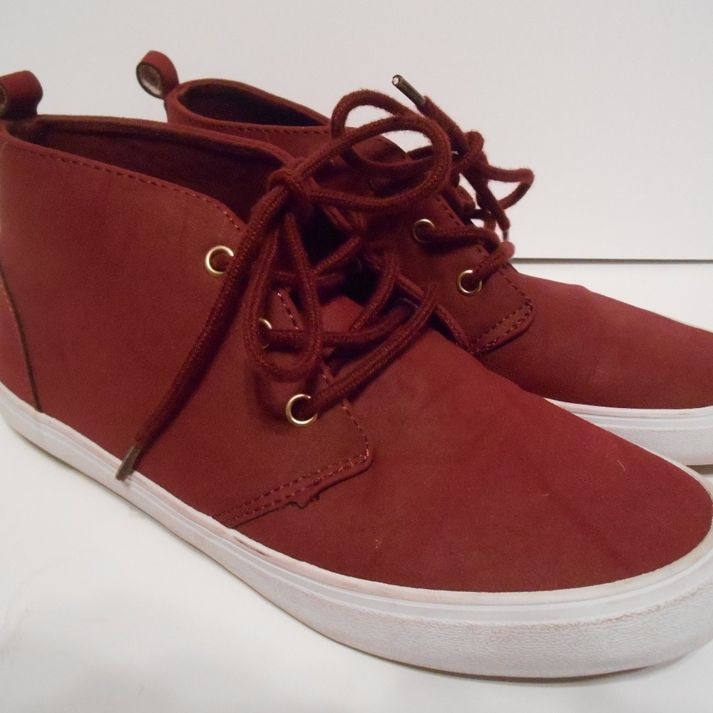 Old Navy Maroon Tie Booties Womens 7 GC